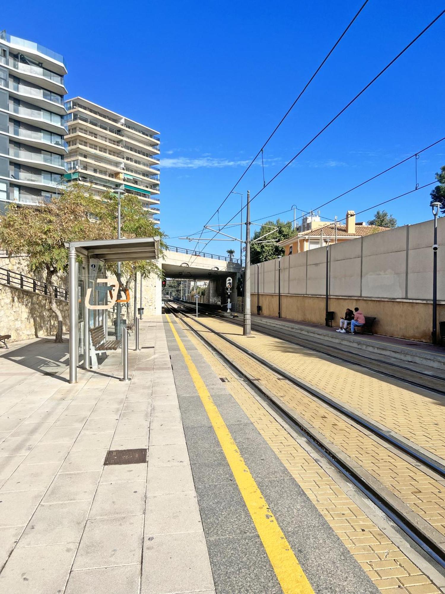 阿利坎特A 100 Metros De La Playa. Parking Gratuito Privado公寓 外观 照片